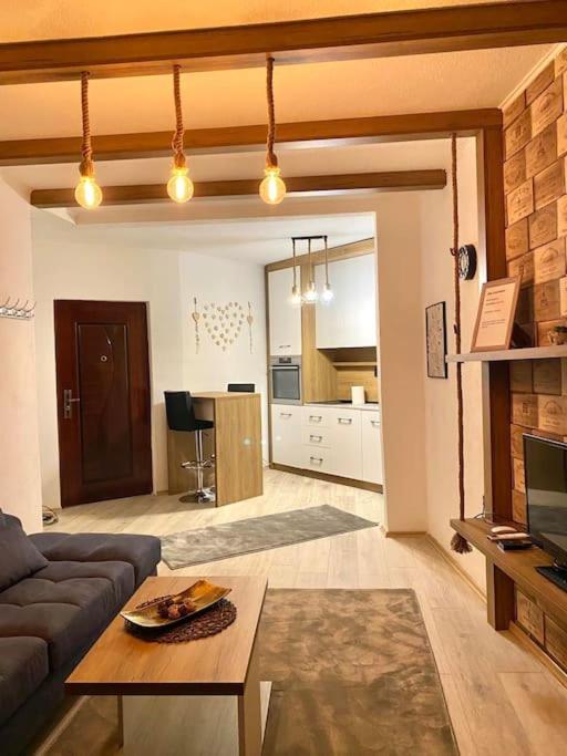 Nessi Apartment 프리슈티나 외부 사진