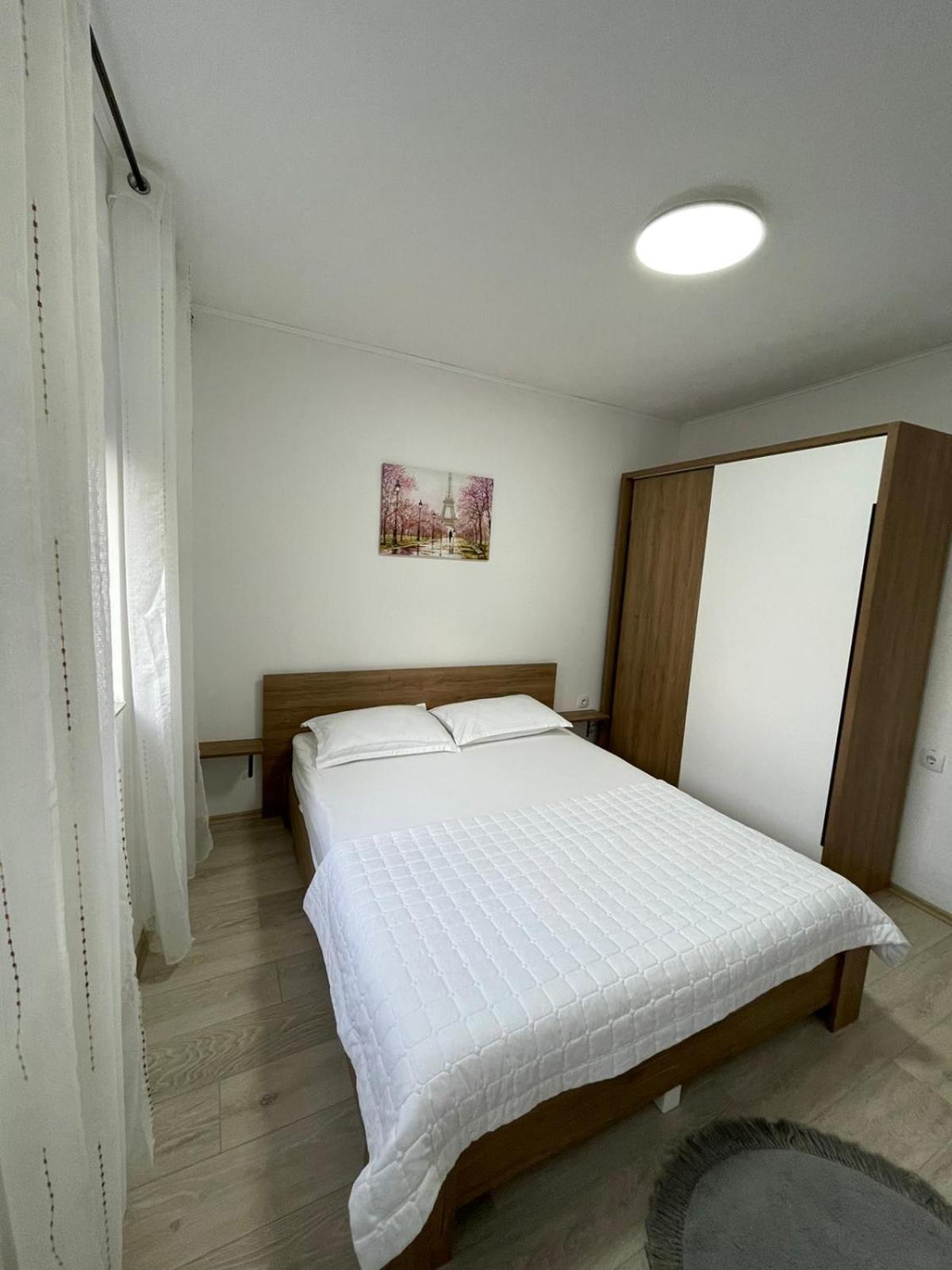 Nessi Apartment 프리슈티나 외부 사진